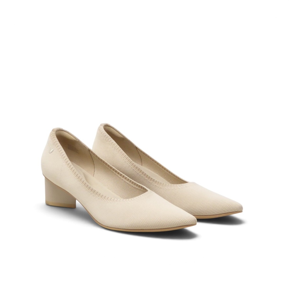 VIVAIA Womens Georgia Heel Beige Knit Block Heel Pointed Toe 37.5 / 7